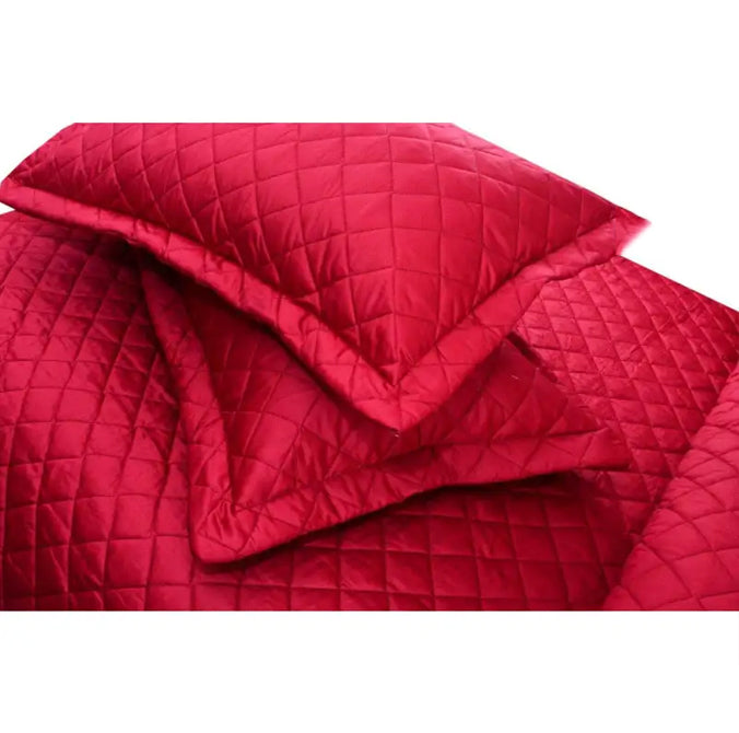 3 Pc's  Luxury Bedspread Maroon