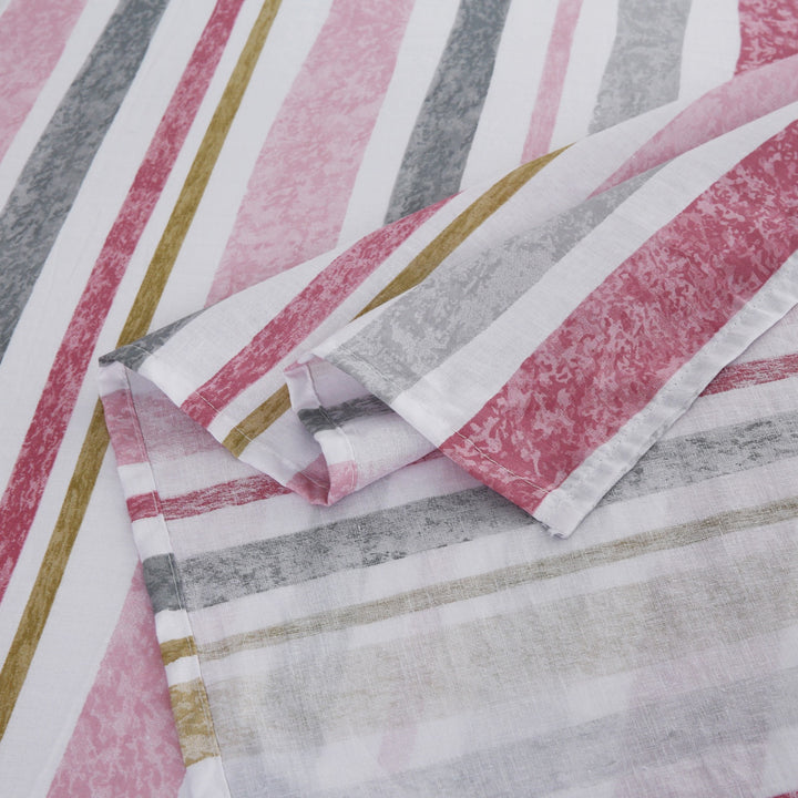 3 Pcs Premium Printed Bedsheet Set - 1313