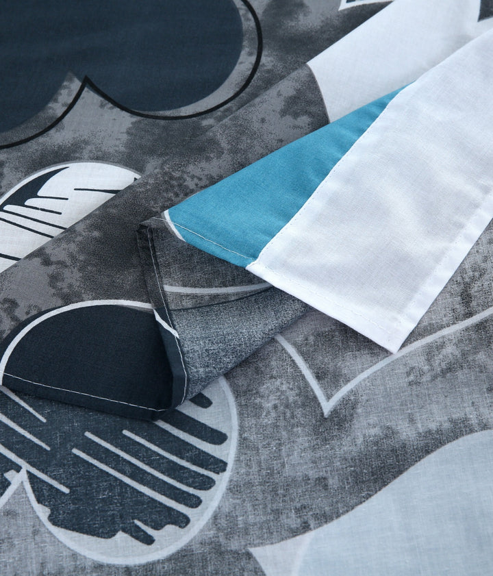 3 Pcs Cuffed Printed Bedsheet Set - 1357
