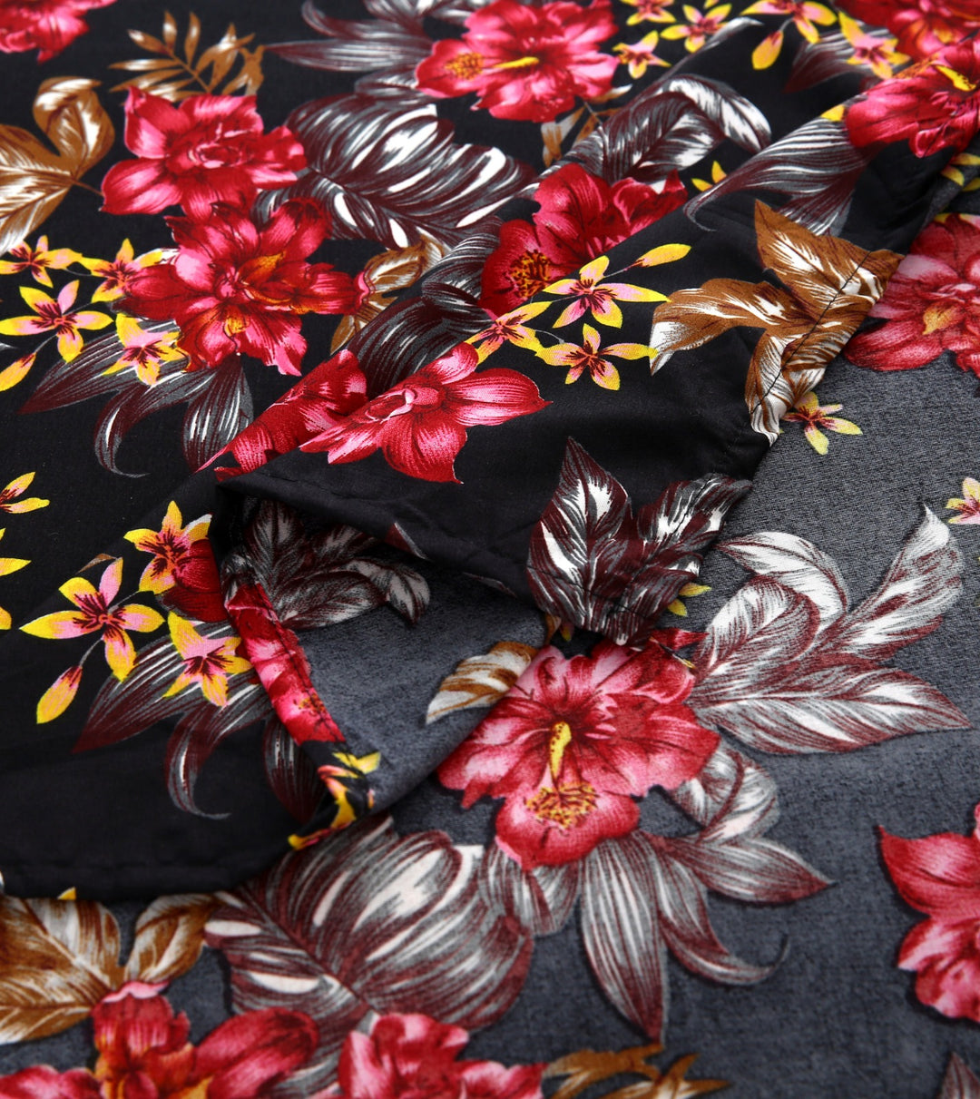 3 Pcs Premium Printed Bedsheet Set - 1358