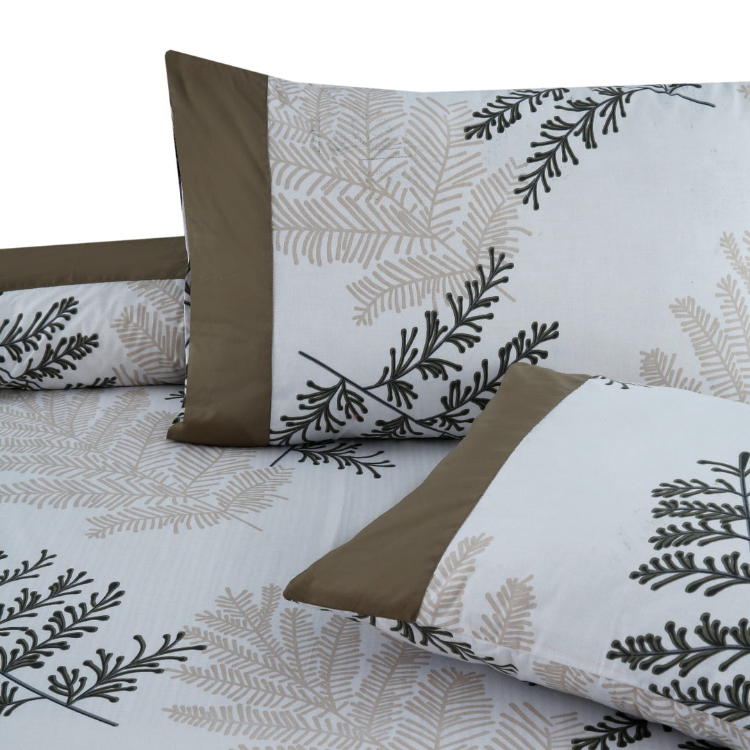 3 Pcs Cuffed Printed Bedsheet Set - 1387