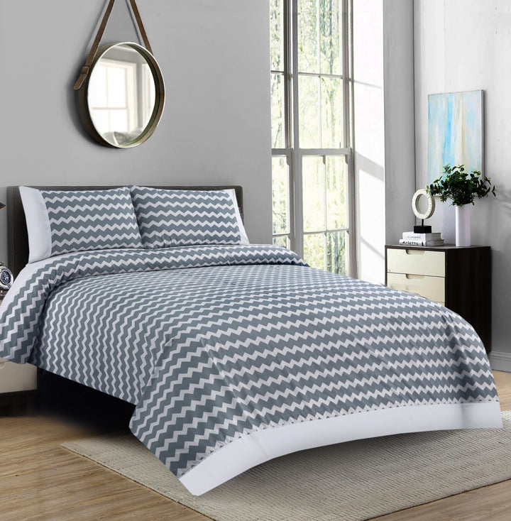 3 Pcs Cuffed Printed Bedsheet Set - 1395