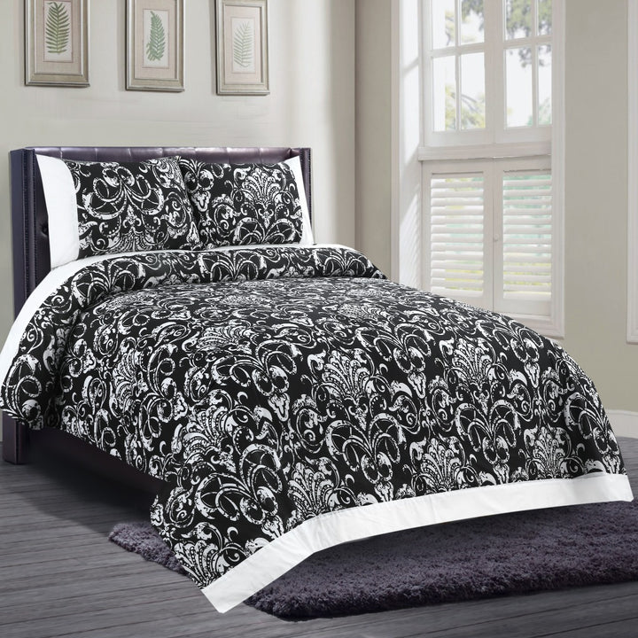 3 Pcs Cuffed Printed Bedsheet Set - 1409