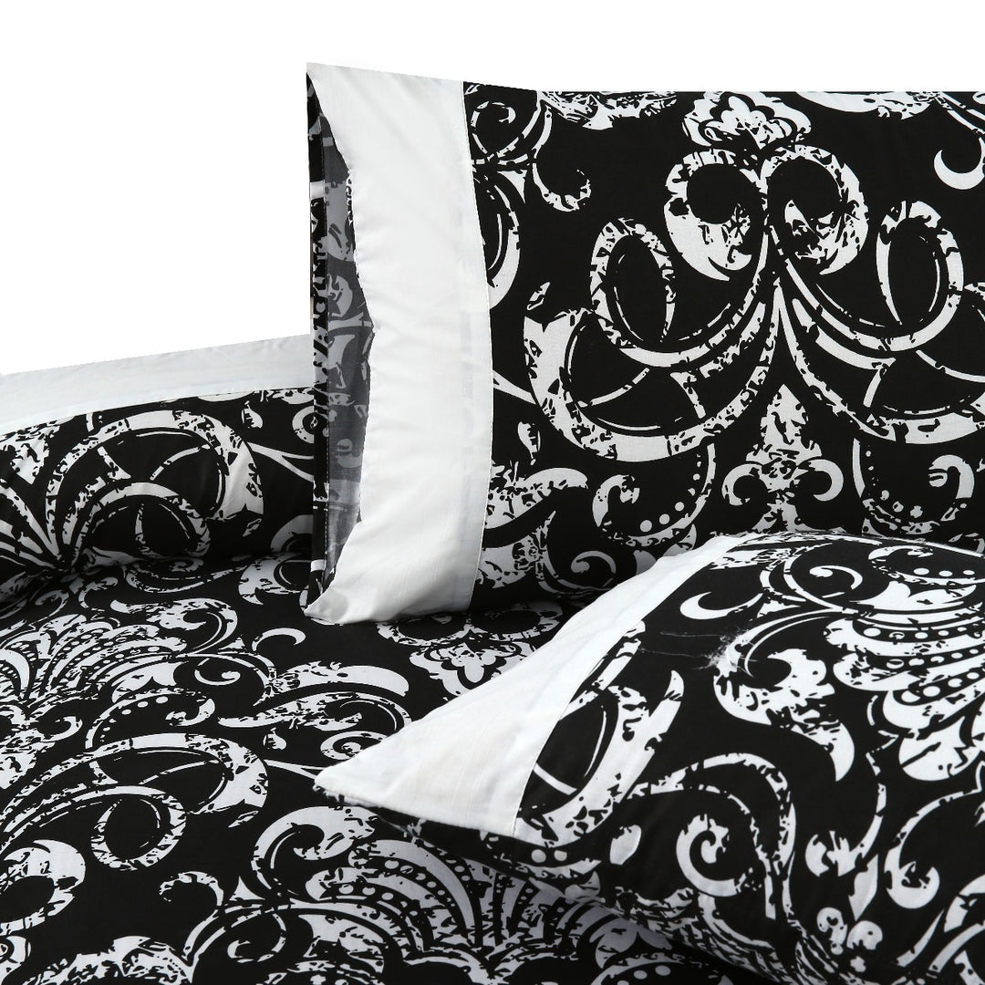 3 Pcs Cuffed Printed Bedsheet Set - 1409