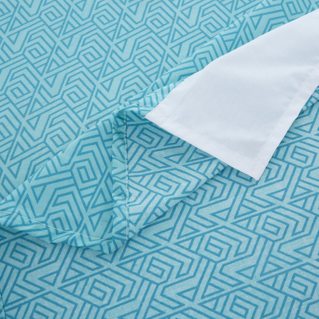 3 Pcs Cuffed Printed Bedsheet Set - 1434
