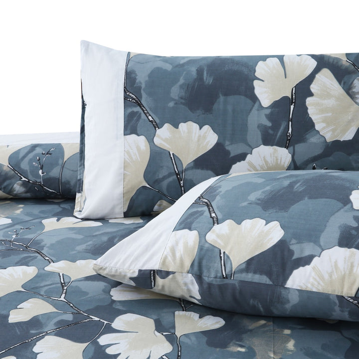 3 Pcs Cuffed Printed Bedsheet Set - 1435