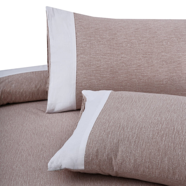 3 Pcs Cuffed Printed Bedsheet Set - 1473