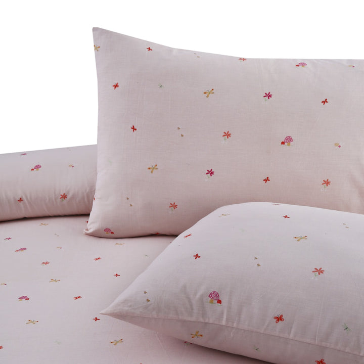 3 Pcs Premium Printed Bedsheet Set - 1476