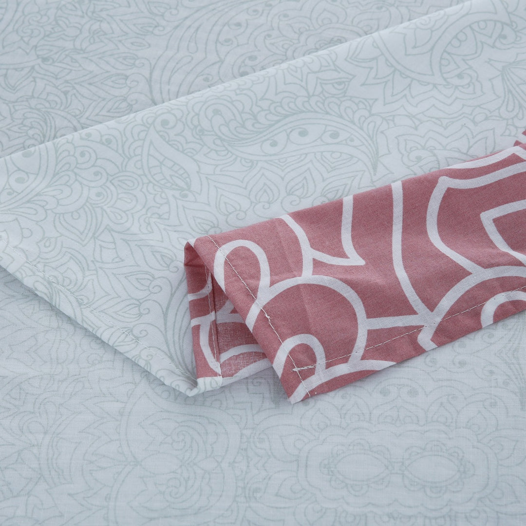3 Pcs Premium Printed Bedsheet Set - 1483