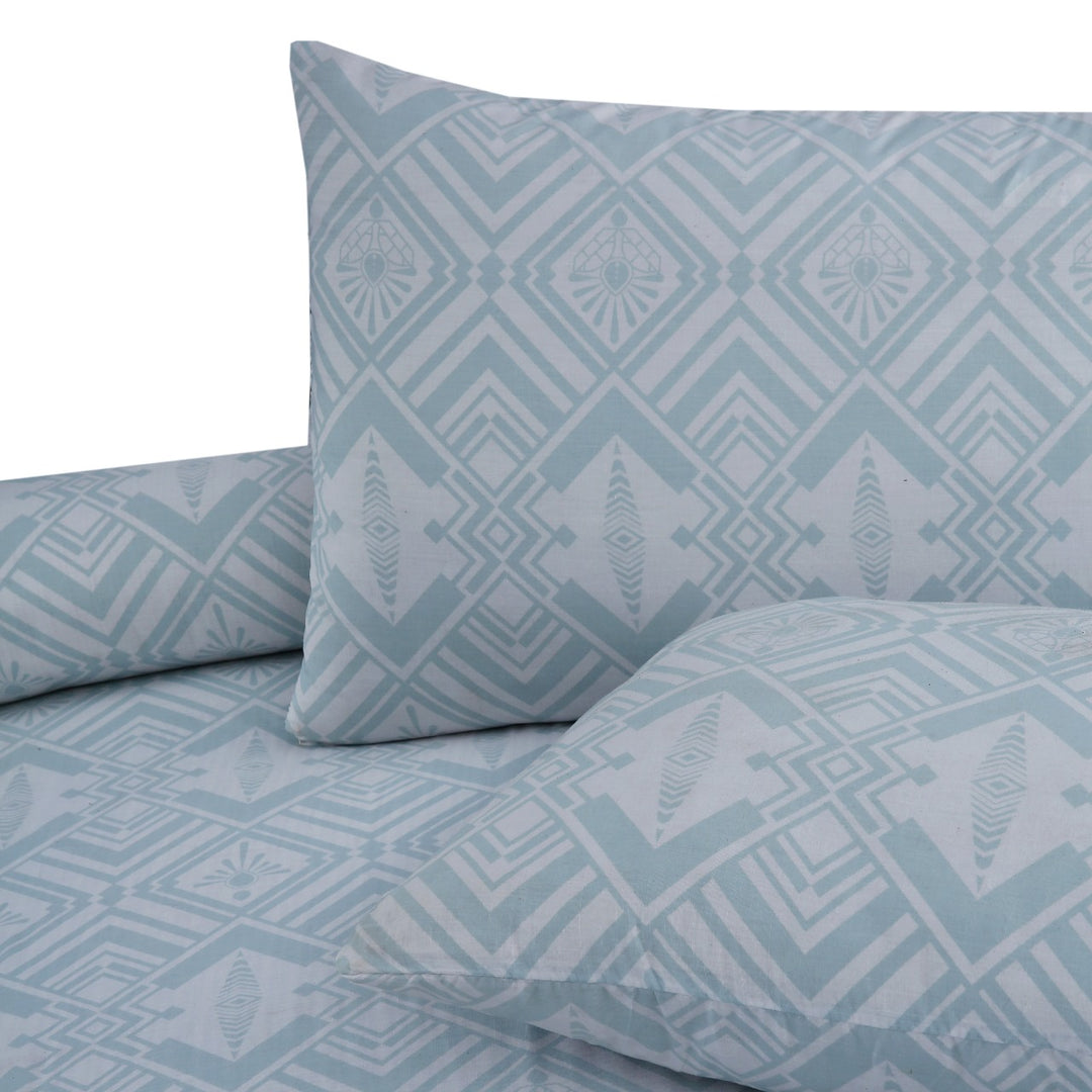 3 Pcs Premium Printed Bedsheet Set - 1489