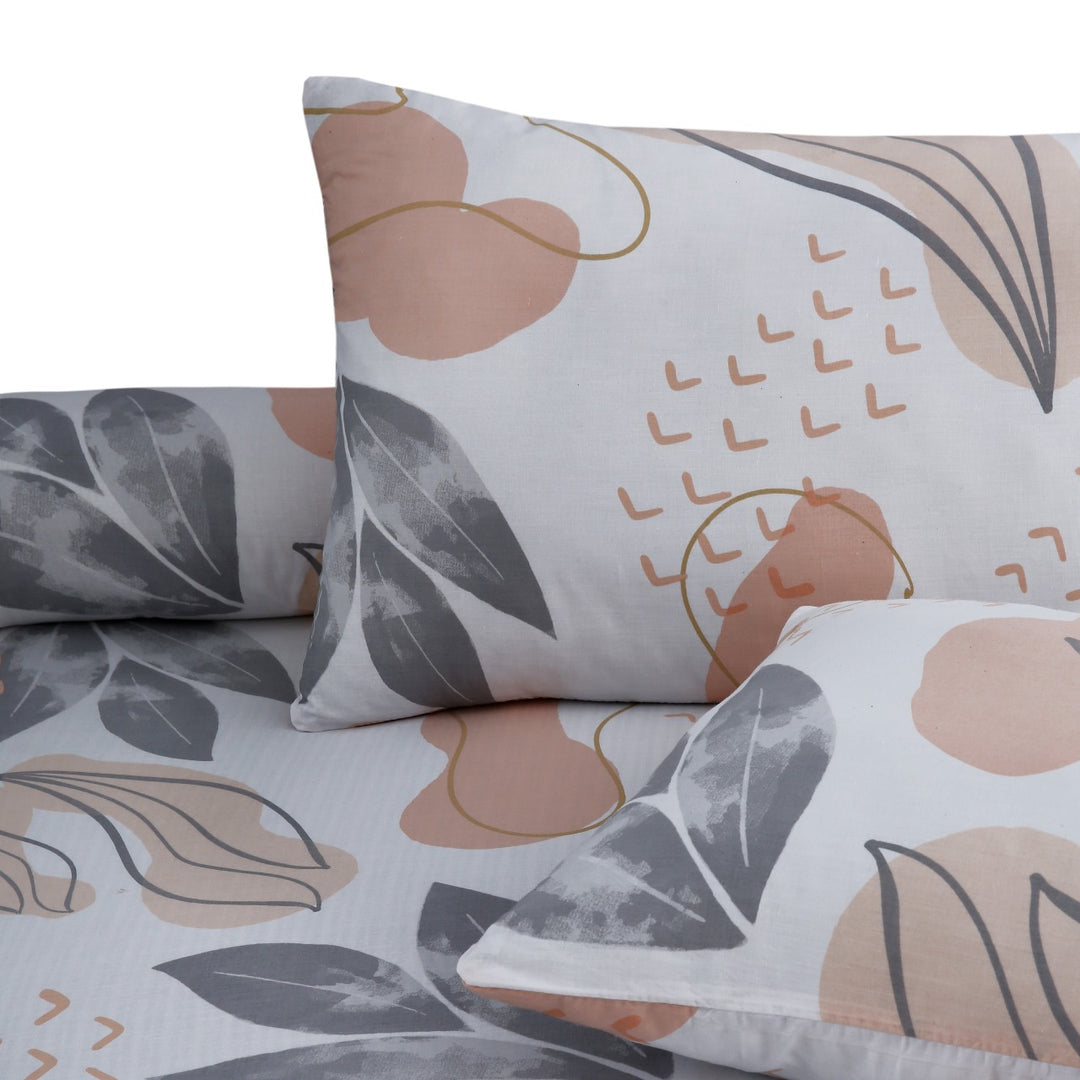 3 Pcs Premium Printed Bedsheet Set - 1492