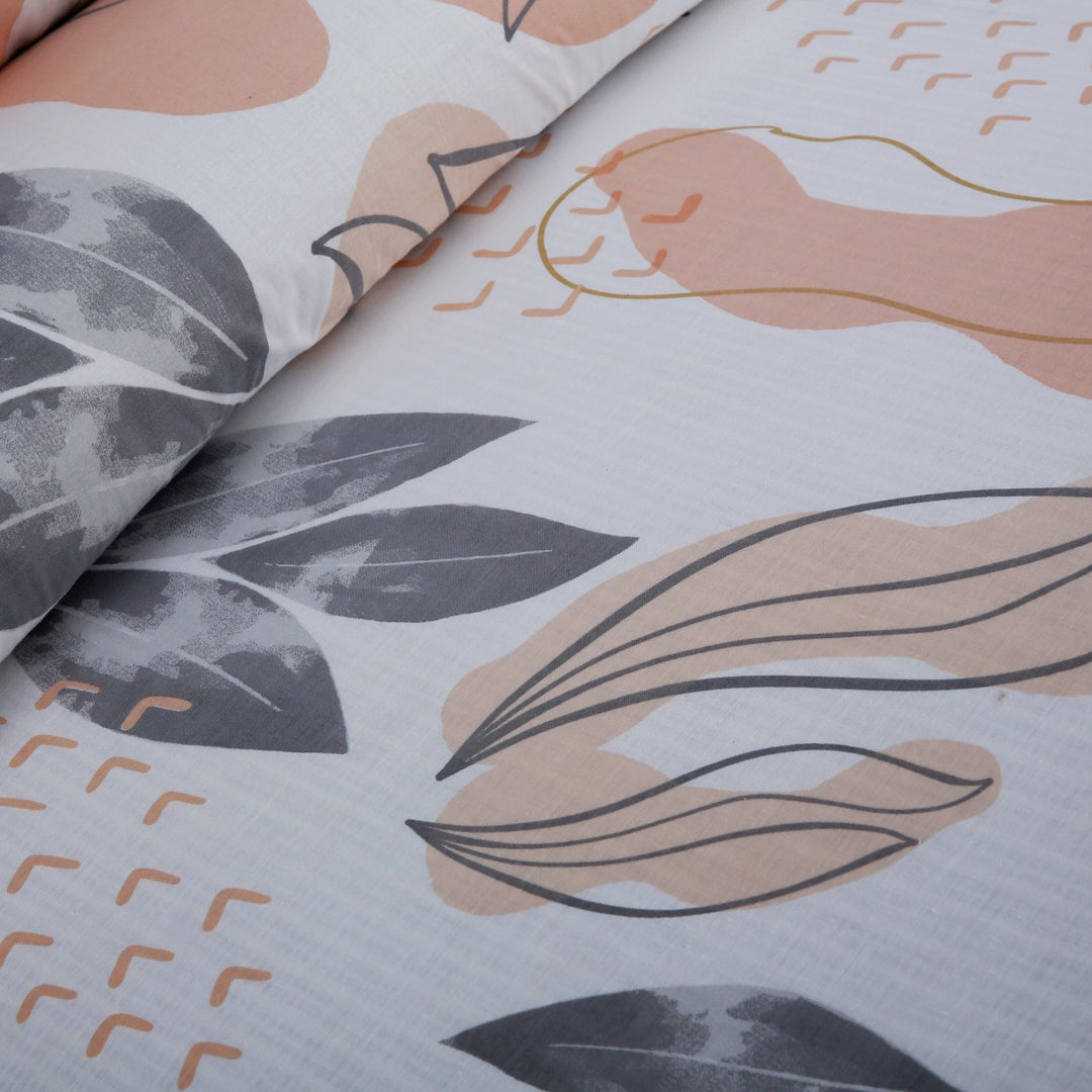 3 Pcs Premium Printed Bedsheet Set - 1492