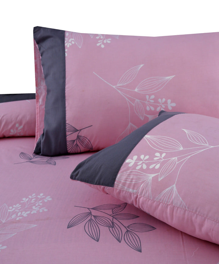 3 Pcs Cuffed Printed Bedsheet Set - 1545