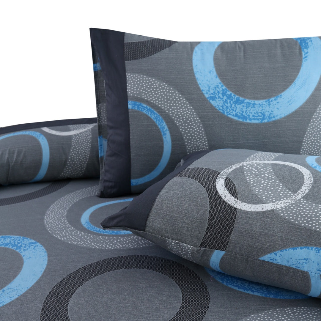 3 Pcs Cuffed Printed Bedsheet Set - 1553