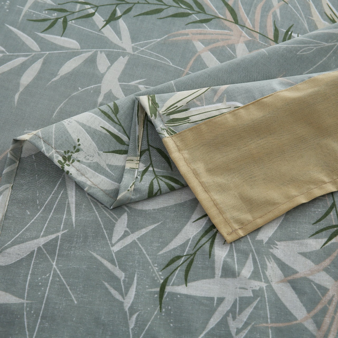 3 Pcs Cuffed Printed Bedsheet Set - 1563