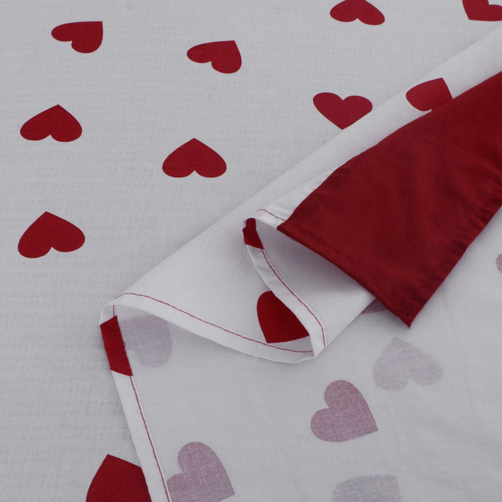 3 Pcs Cuffed Printed Bedsheet Set - 1609