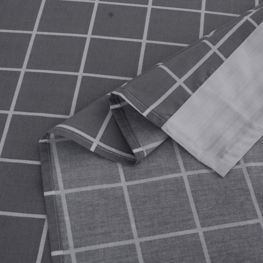 3 Pcs Cuffed Printed Bedsheet Set - 1610