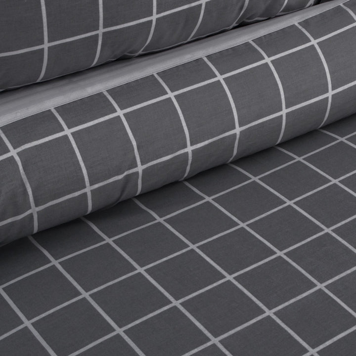 3 Pcs Cuffed Printed Bedsheet Set - 1610