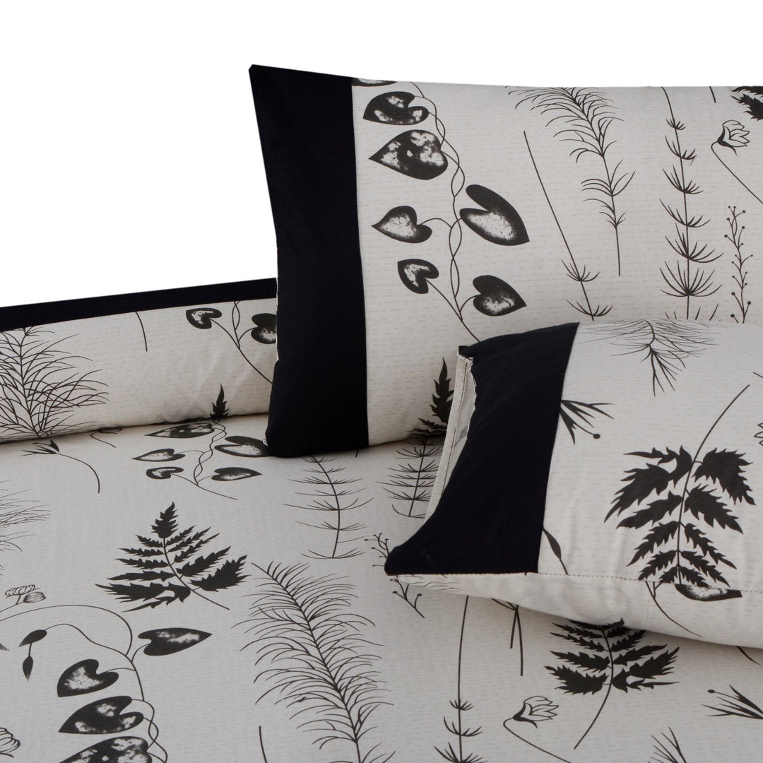 3 Pcs Cuffed Printed Bedsheet Set - 1612