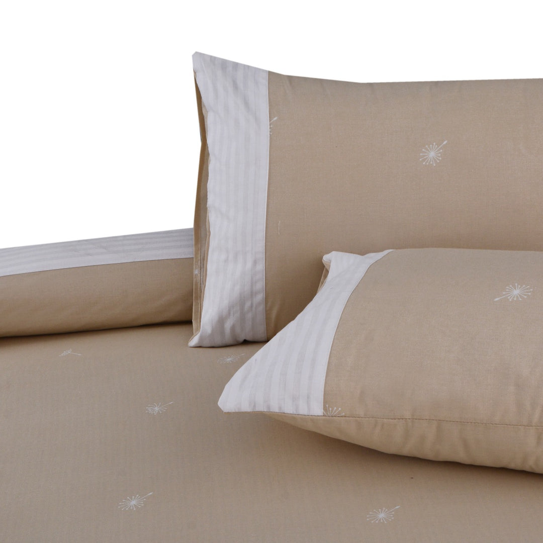 3 Pcs Cuffed Printed Bedsheet Set - 1618