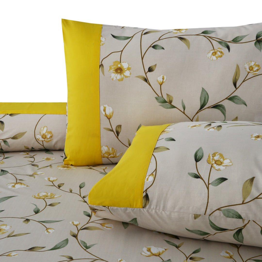 3 Pcs Cuffed Printed Bedsheet Set - 1619