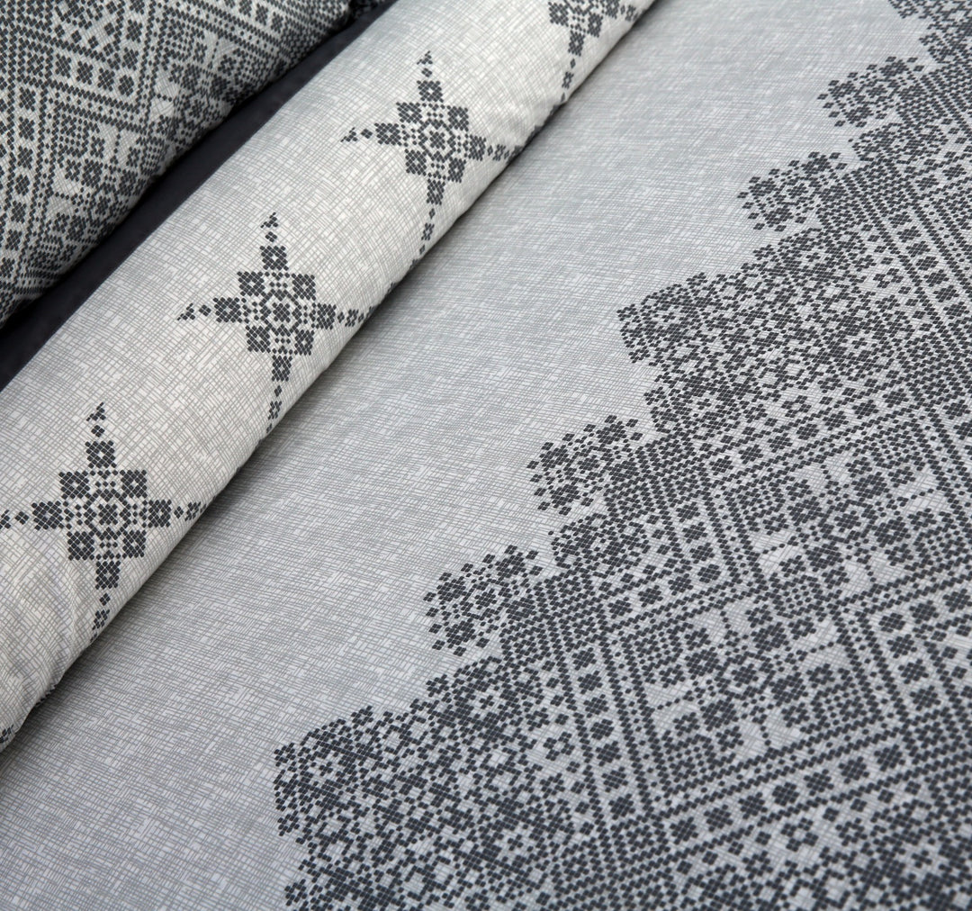 3 Pcs Cuffed Printed Bedsheet Set - 1624