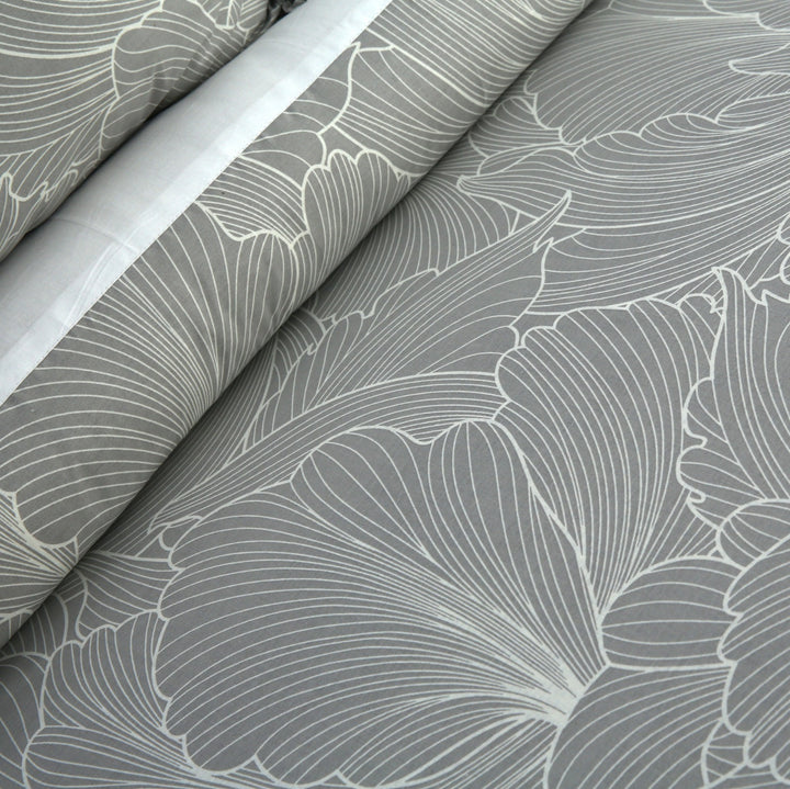 3 Pcs Cuffed Printed Bedsheet Set - 1630