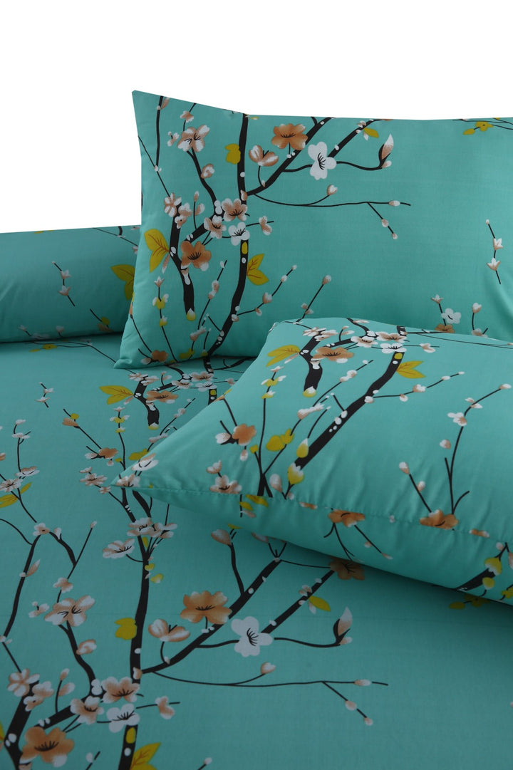 Pastel Charm Premium Bedsheet - 1586