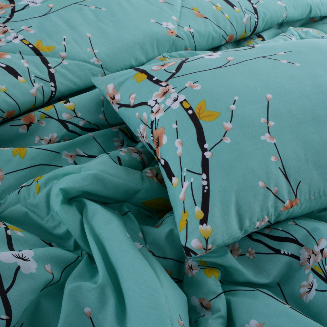 7 Pcs Pastel Charm Comforter set - 1651