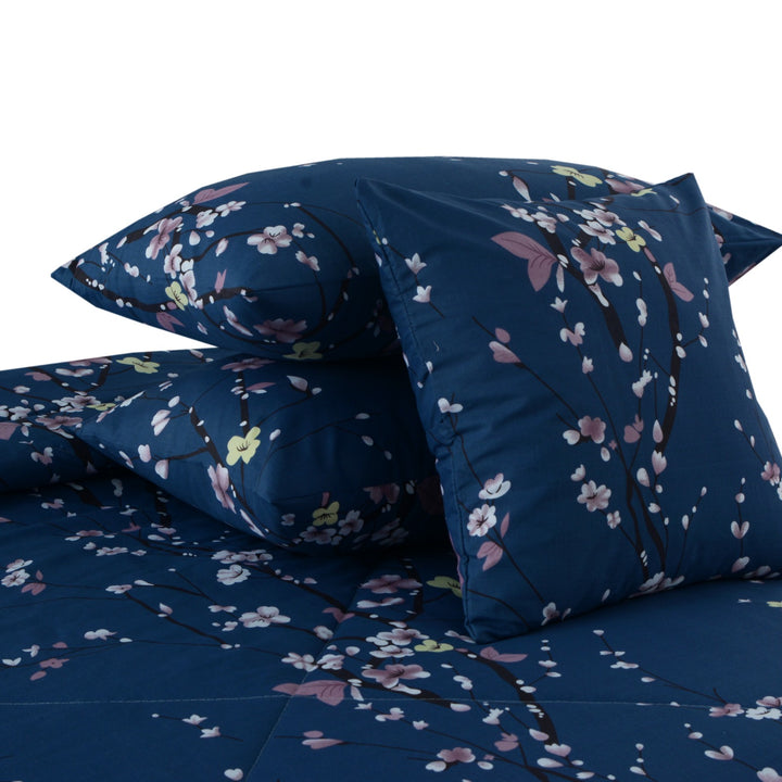 7 Pcs Serene Tulips Comforter set - 1667