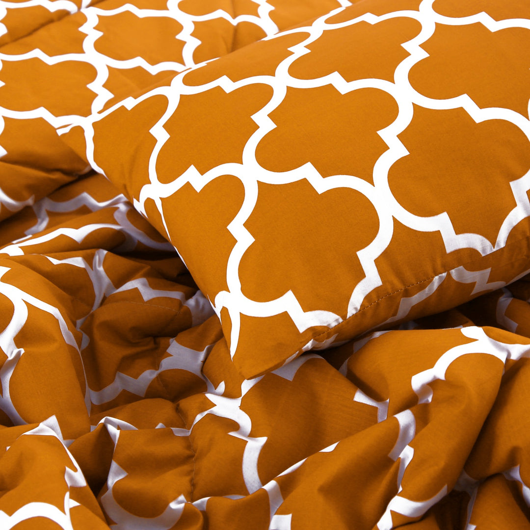 7 Pcs Classical Floral Comforter set - 1671