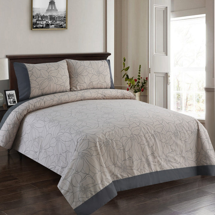 3 Pcs Cuffed Printed Bedsheet Set - 1690