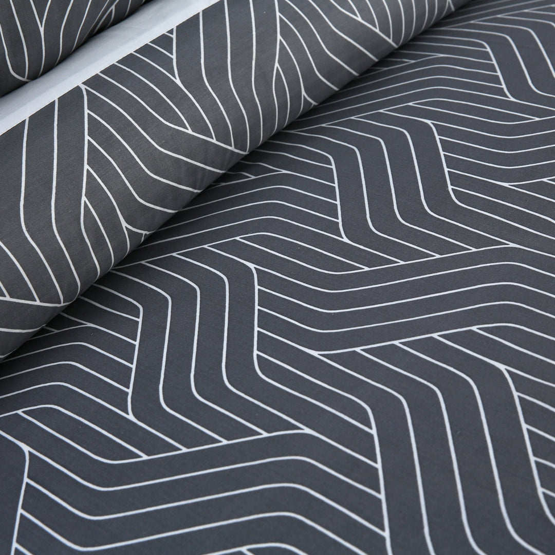 3 Pcs Cuffed Printed Bedsheet Set - 1706