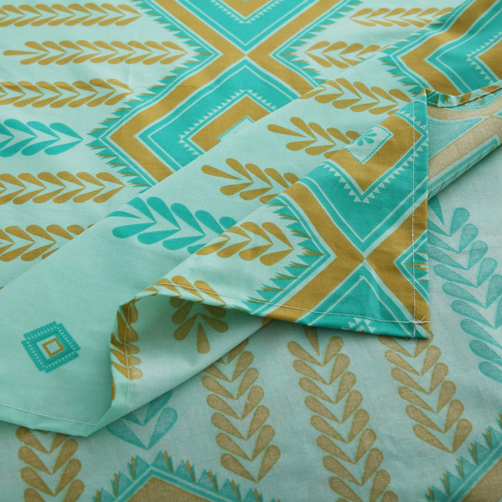 3 Pcs Premium Printed Bedsheet Set - 1299